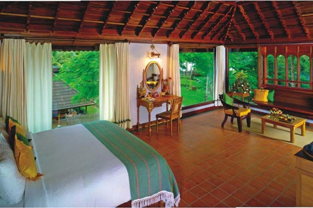 Luxury, Pavilion