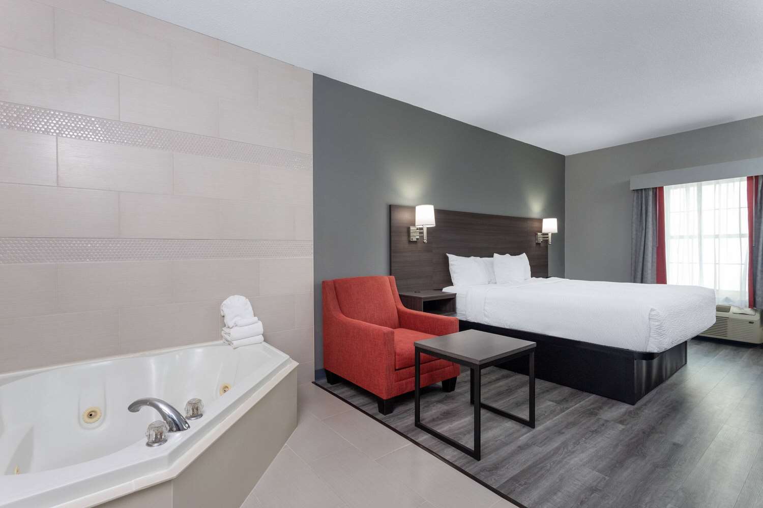Ramada By Wyndham Sellersburg/Louisville North 66/69