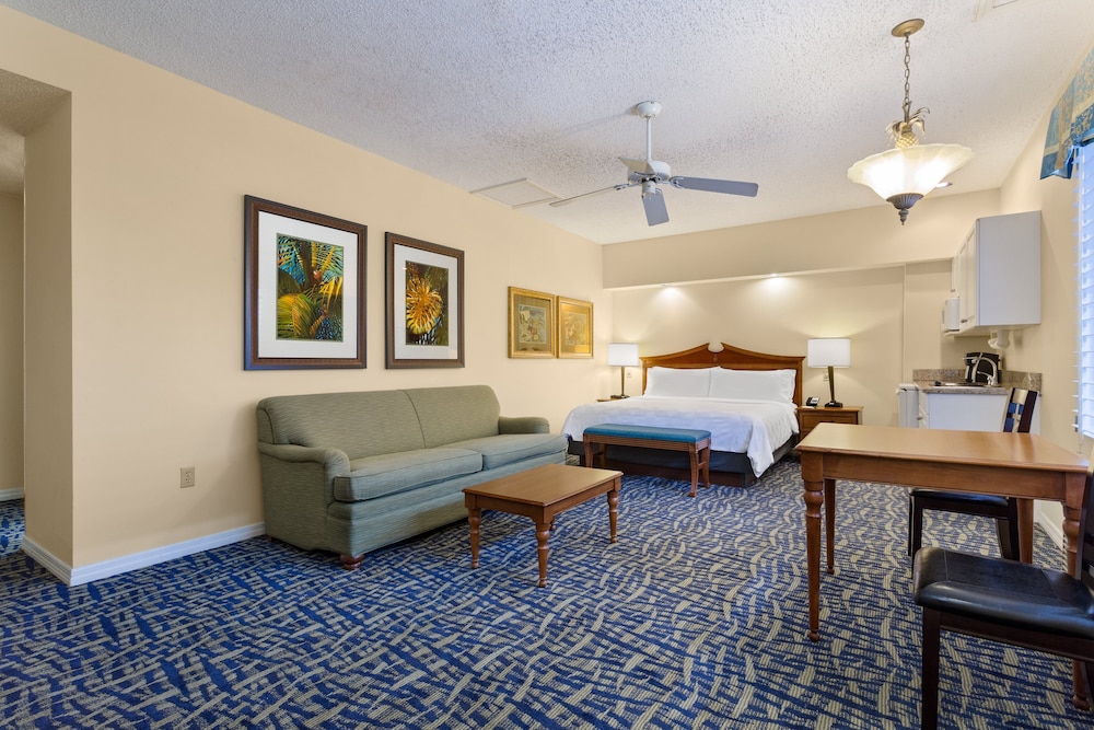 Holiday Inn & Suites Clearwater Beach S-harbourside 100/130