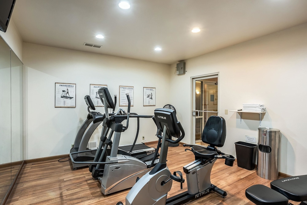 Quality Inn & Suites Hannibal West 19/40