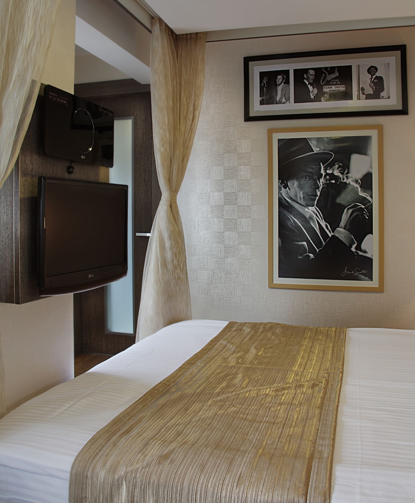 Jazz Hotel 25/70