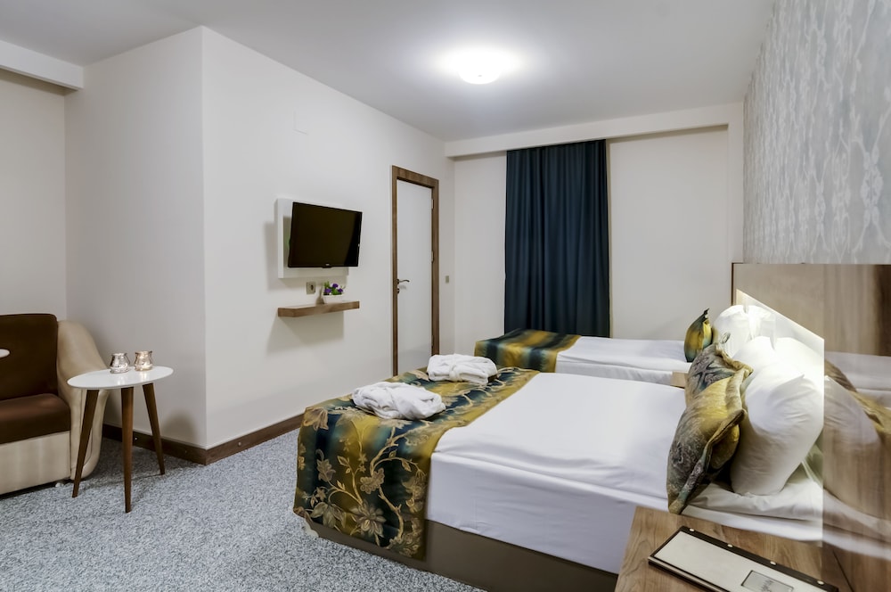 Park Yalcin Hotel 9/23