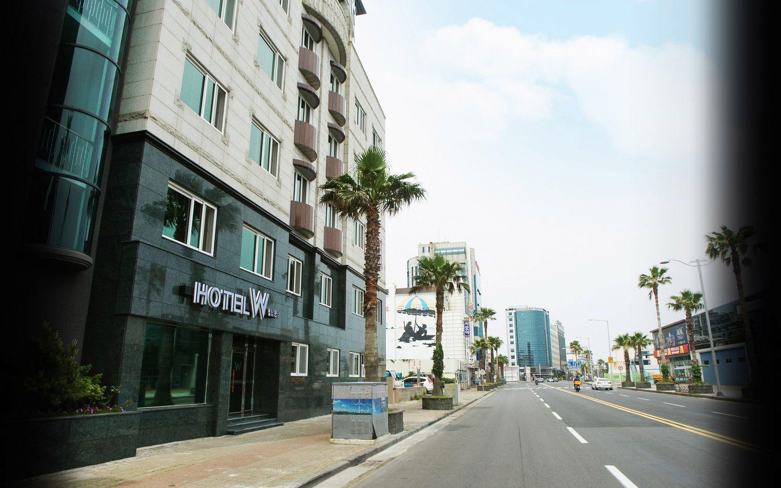 Hotel W Topdong 42/45