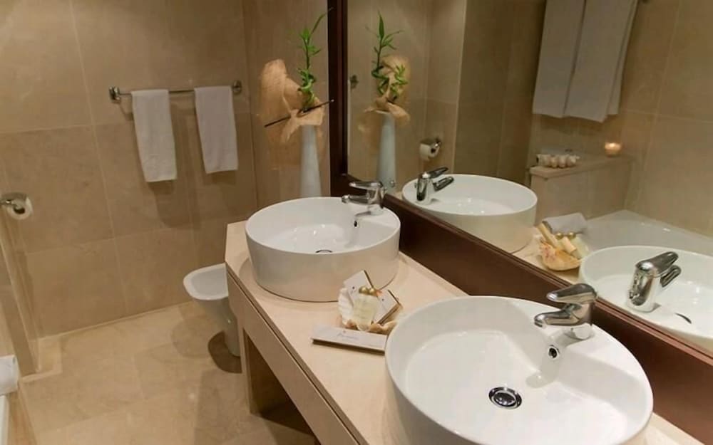 Mediterraneo Sitges Hotel Apartments 47/50