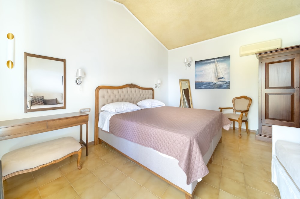 Hotel Agia Markella 14/50