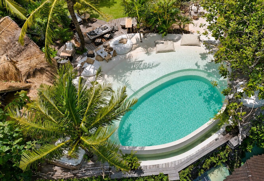 La Cabane Bali 27/50