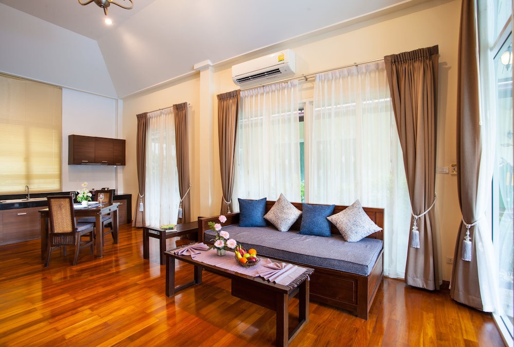 Pattra Vill Resort 24/72
