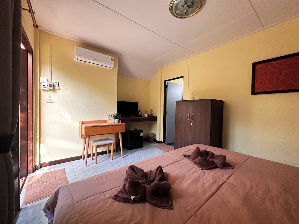 Blue Beach Resort 7/20