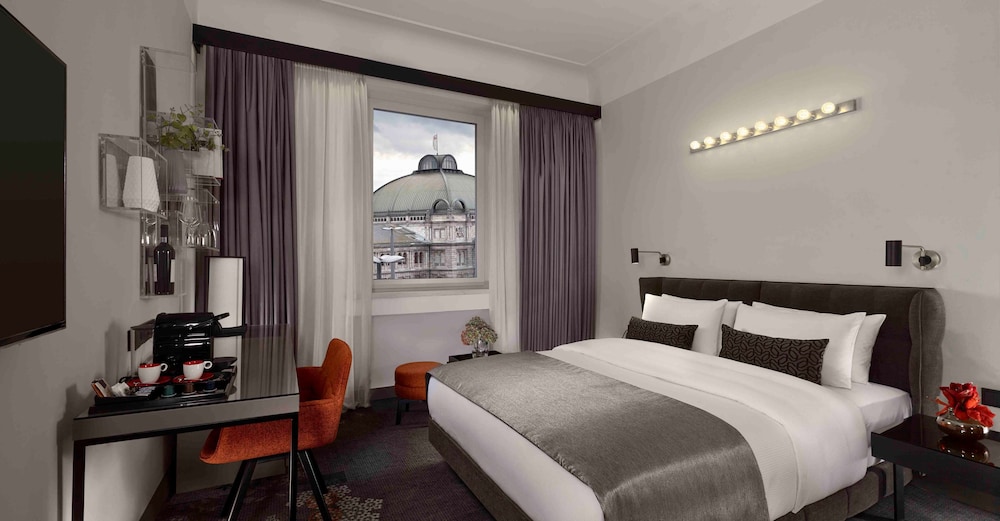 PARK PLAZA NUREMBERG 16/71
