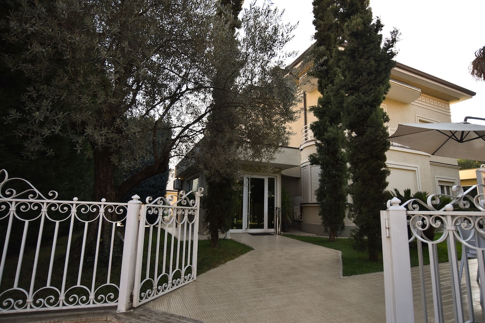 Hotel Sokrat 34/38