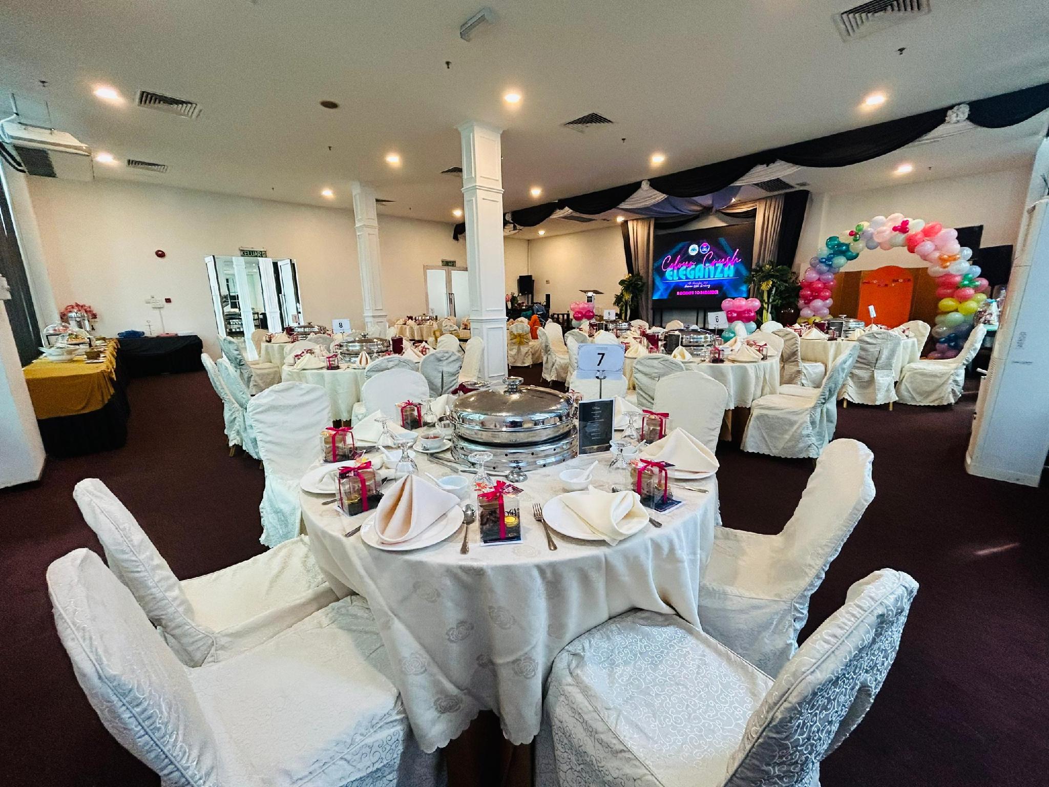 Dormani Hotel Kuching 24/40