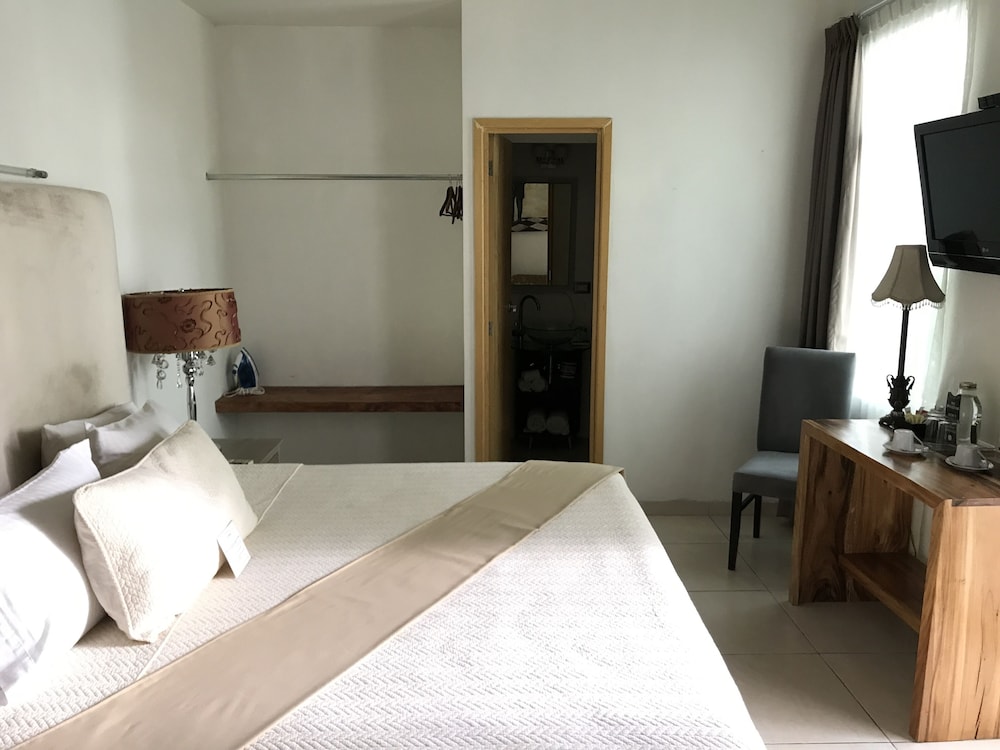 Casa Monraz Hotel Boutique Y Galeria 8/32