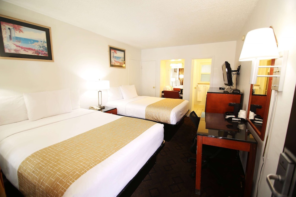 Room, 2 Queen Beds