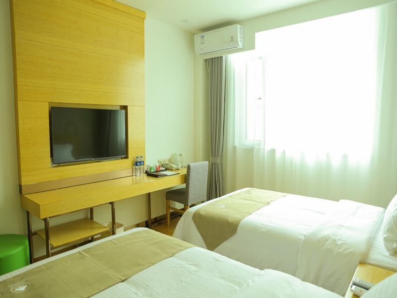Greentree Inn Qinhuangdao Changli Life Square Duanyang St East Section Expss Hotel 18/36