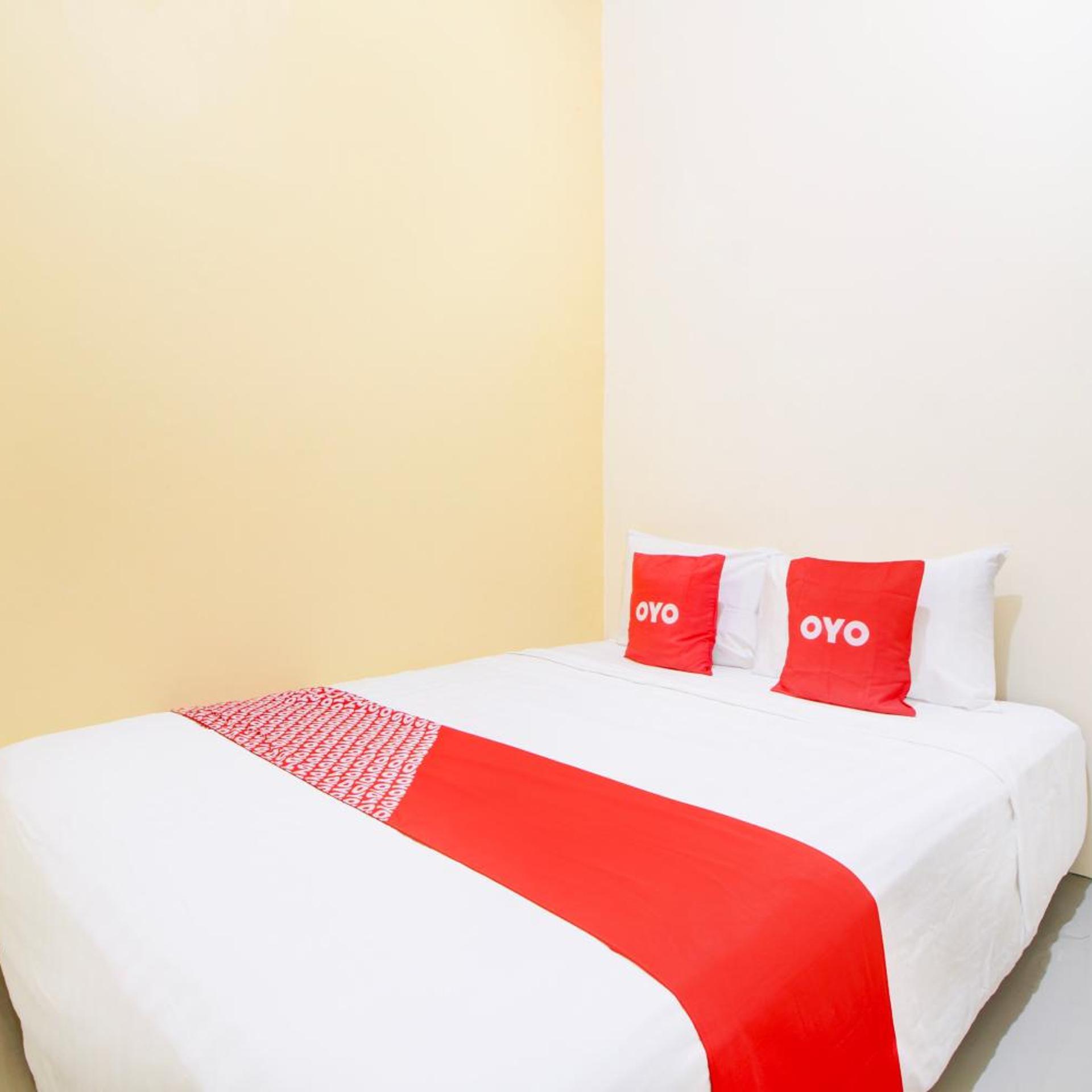 Hotel O Alun-Alun Purwokerto Near Gor Satria Purwokerto Formerly Guest House Blessing 17/32