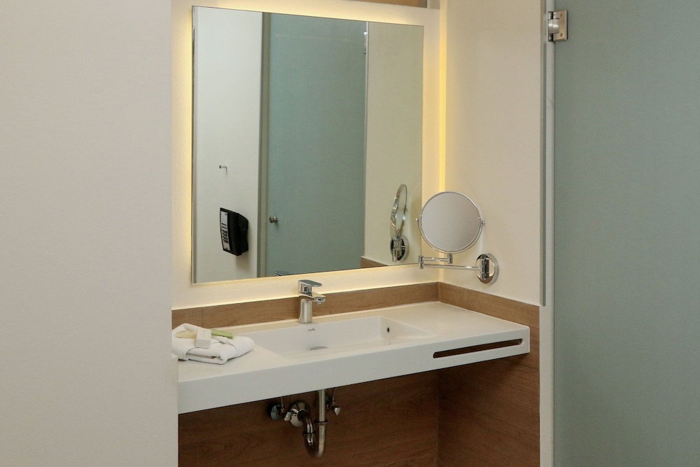 City Express Plus by Marriott Monterrey Centro 54/57