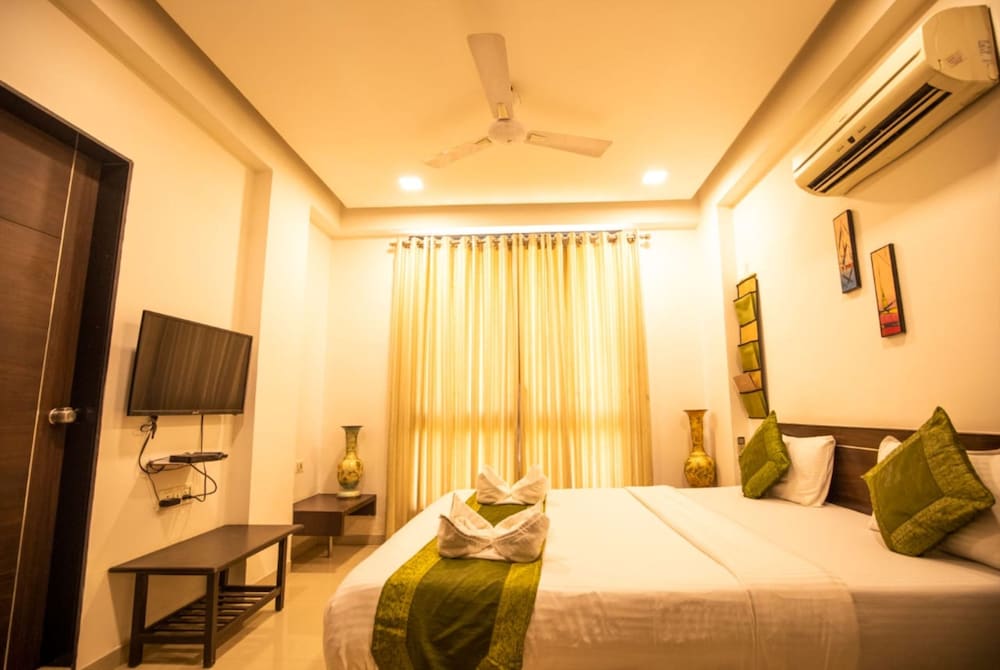 Hotel Shrimad Residency 5/16