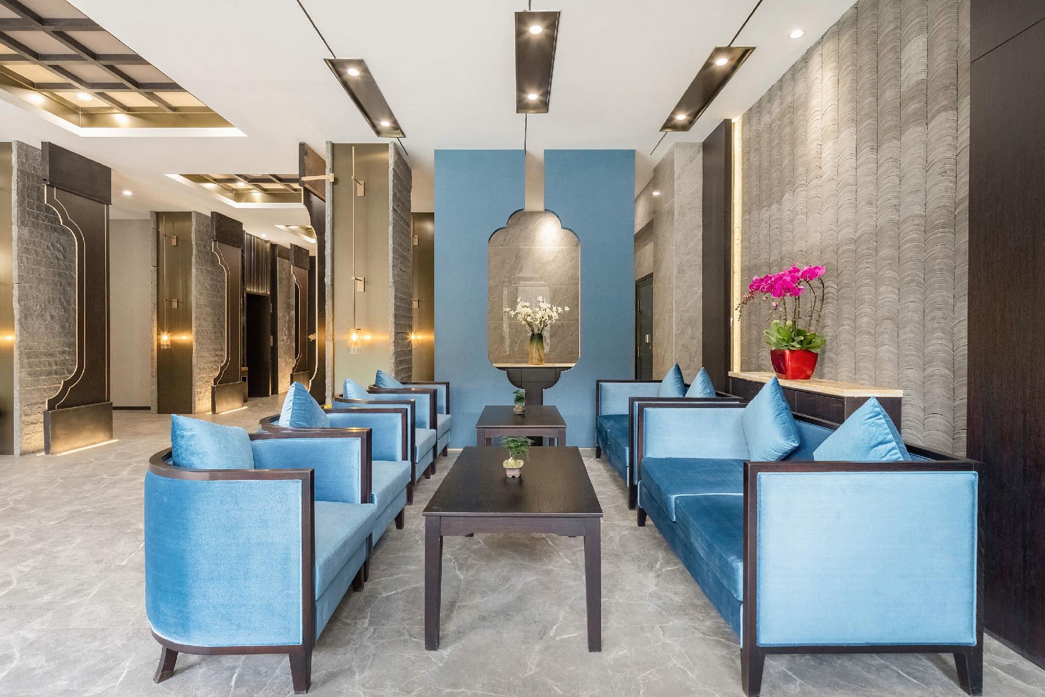 Rezen Dong Hotel (Xi'an Bell Tower Provincial Government Store) 23/33
