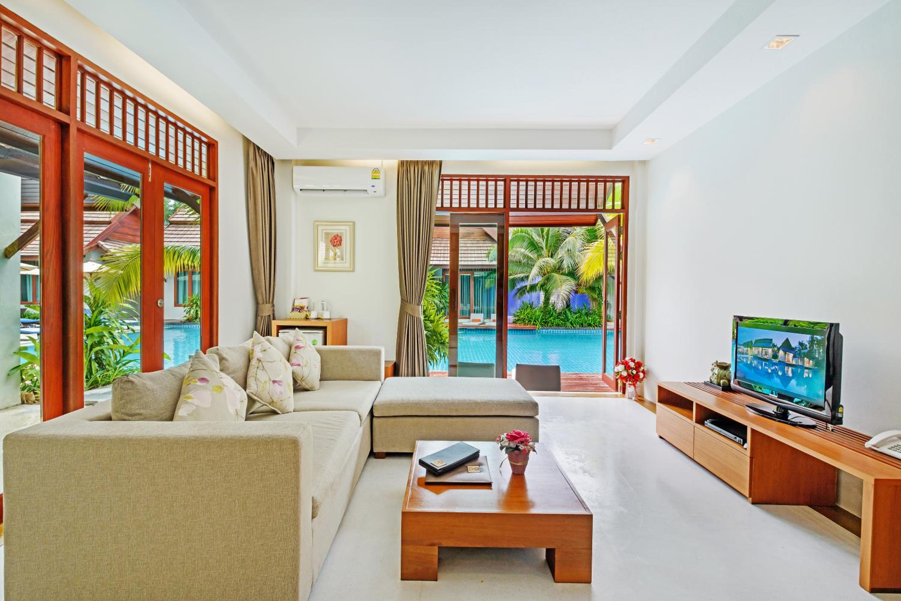 Villa, Double Bed, Pool Access