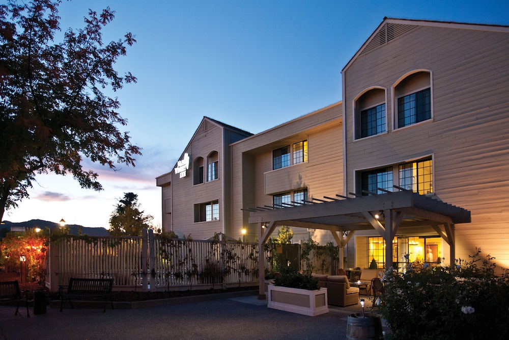 Napa Winery Inn 10/35