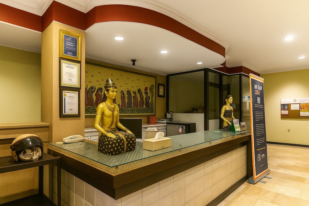 Puri Saron Denpasar 16/68