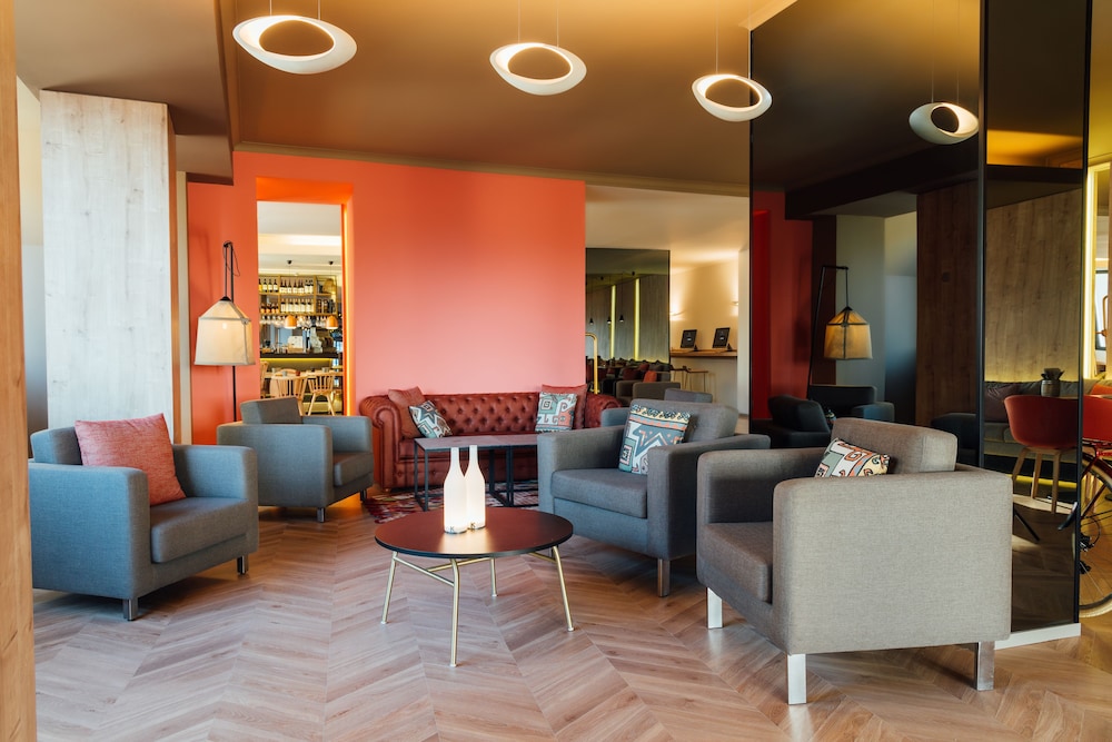 Mercure Porto Centro Santa Catarina 49/81