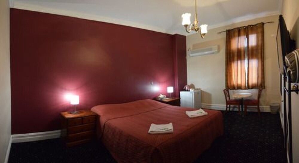 Palace Hotel Kalgoorlie 29/65