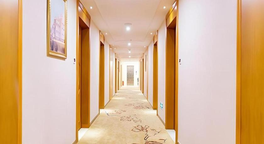 Vienna Hotel Guangzhou Luochongwei Passenger Station 30/43