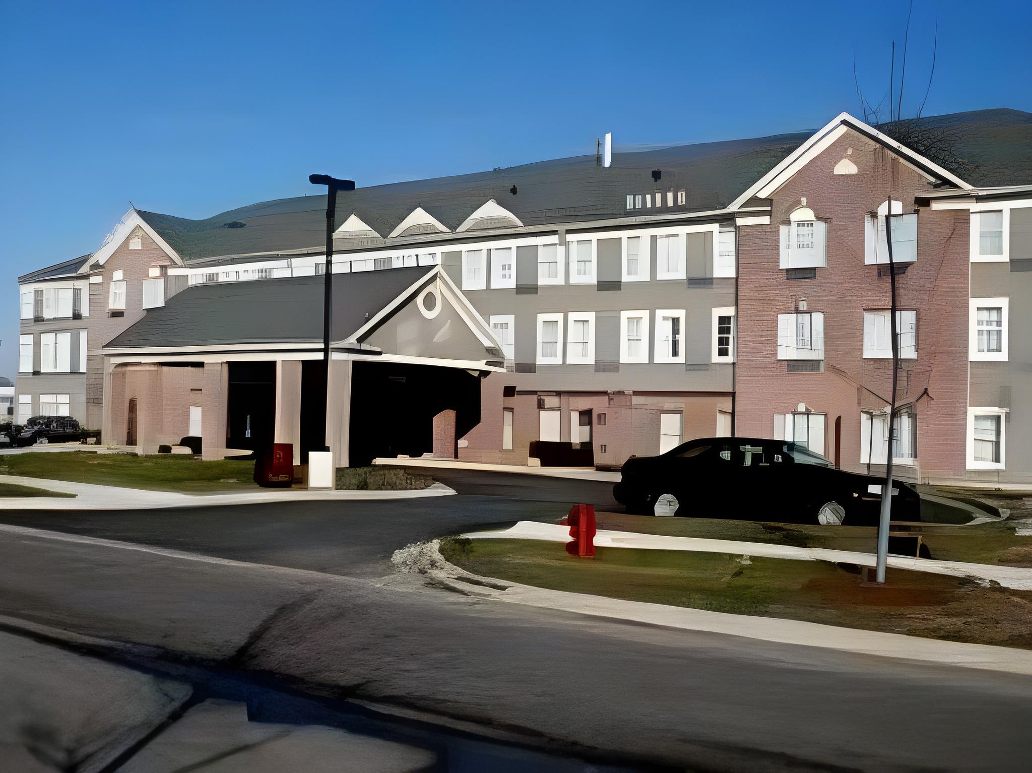 Hampton Inn by Hilton Chelsea 17/21