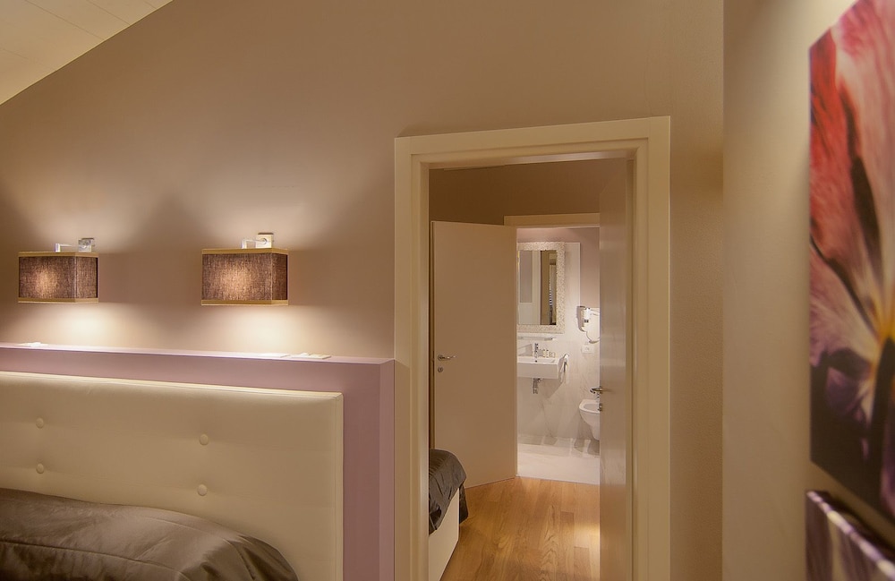 Hotel Arnolfo Aqua Laetitia Spa And Beauty 26/26