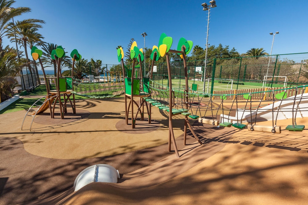 Abora Interclub Atlantic by Lopesan Hotels 59/70