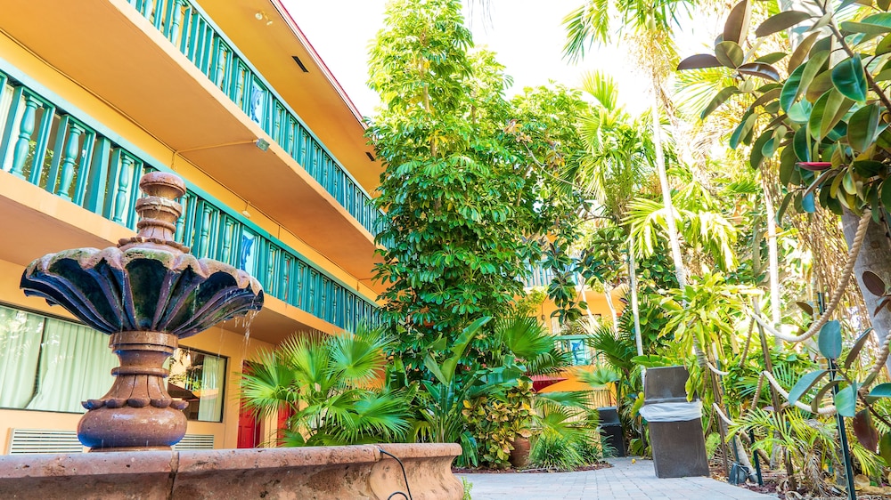 Fort Lauderdale Beach Resort Hotel And Suites 39/42