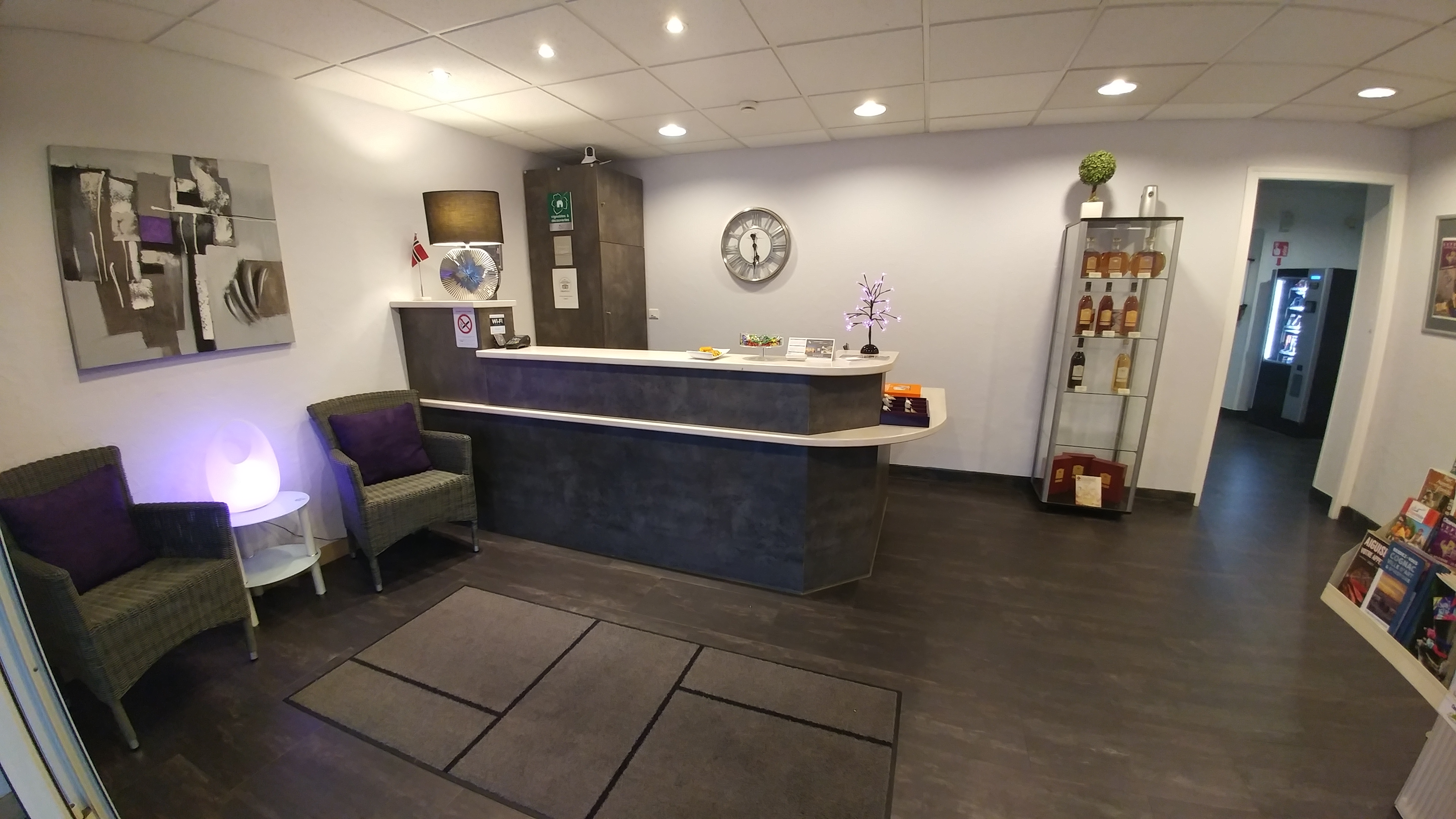 CITOTEL LE CHEVAL BLANC 2/50