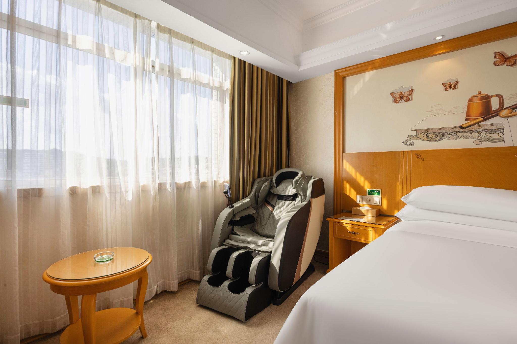 Vienna Hotel (Dongguan Huangjiang Tianxin) 20/44