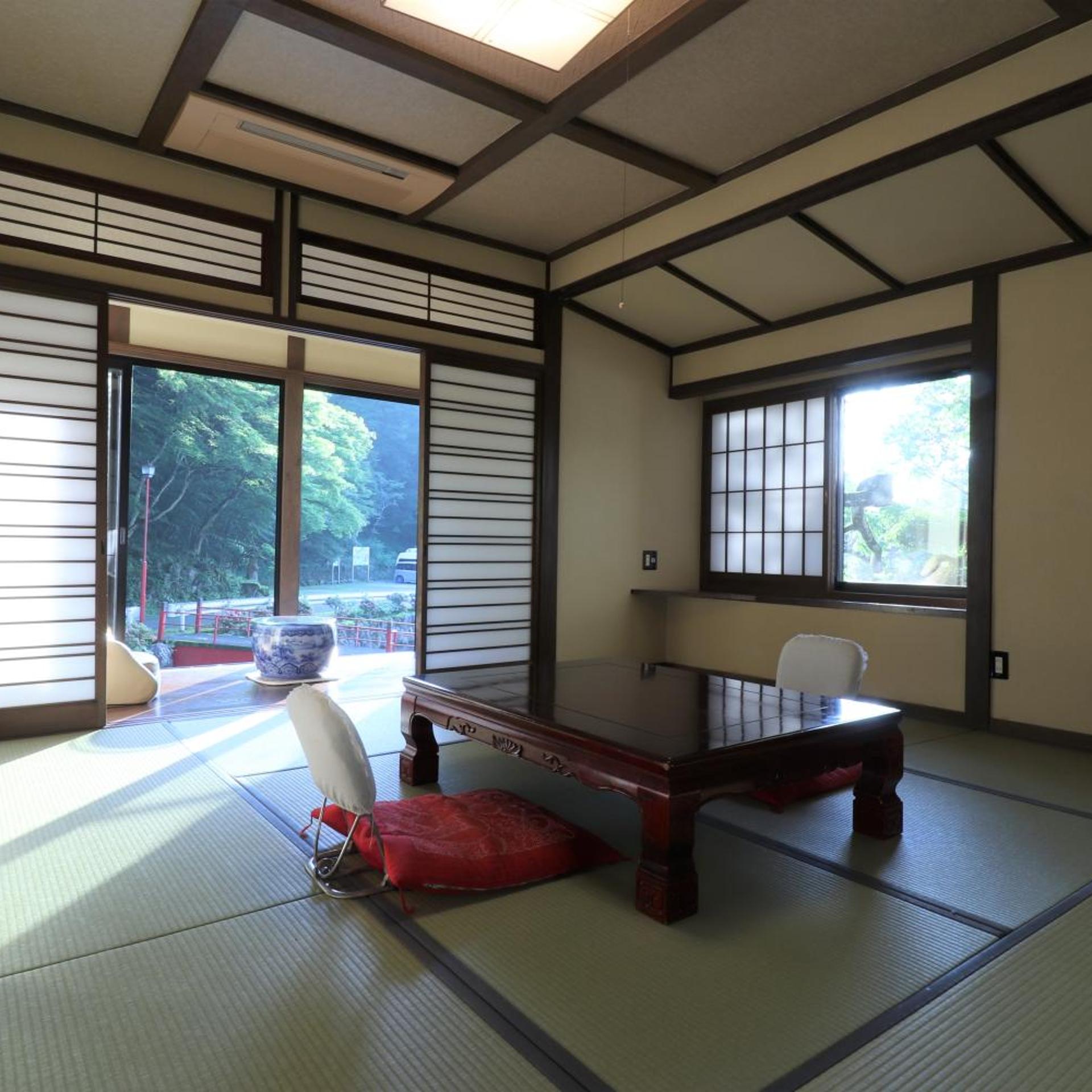 Ueyama Ryokan 12/50