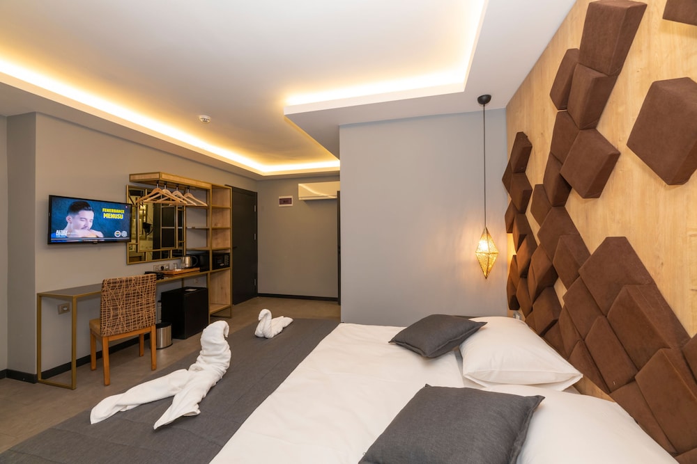 Fly And Stay Airport Hotel 17/55
