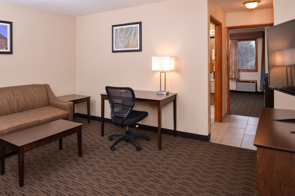 Days Inn by Wyndham Wauseon 41/49