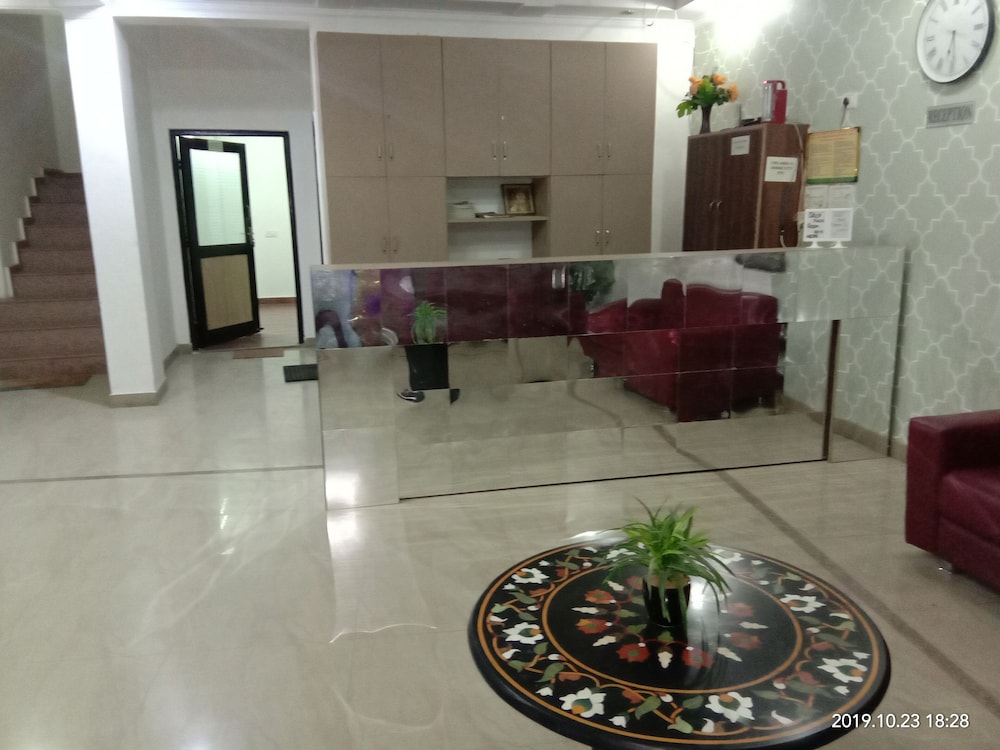 Hotel Aicon Palace 27/30