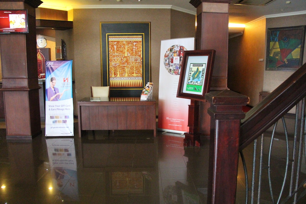 SWISS-BELHOTEL BORNEO BANJARMASIN 40/64