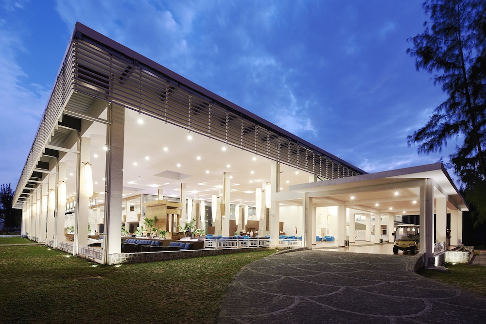 Sandy Beach Non Nuoc Resort Danang 5/75