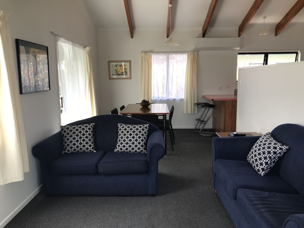 Aotearoa Lodge 27/39