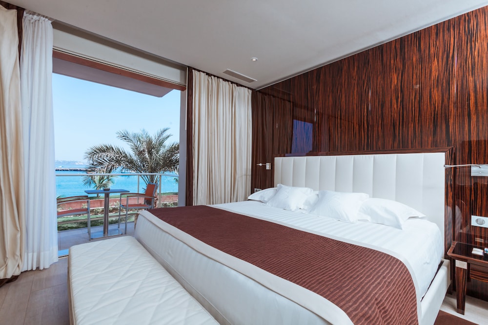 Terrou Bi Hotel 21/64
