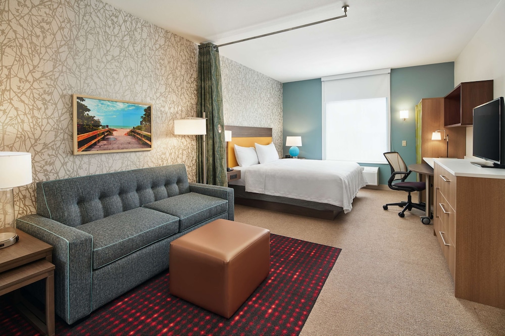 Home2 Suites by Hilton Palm Bay Melbourne I 95 22/40