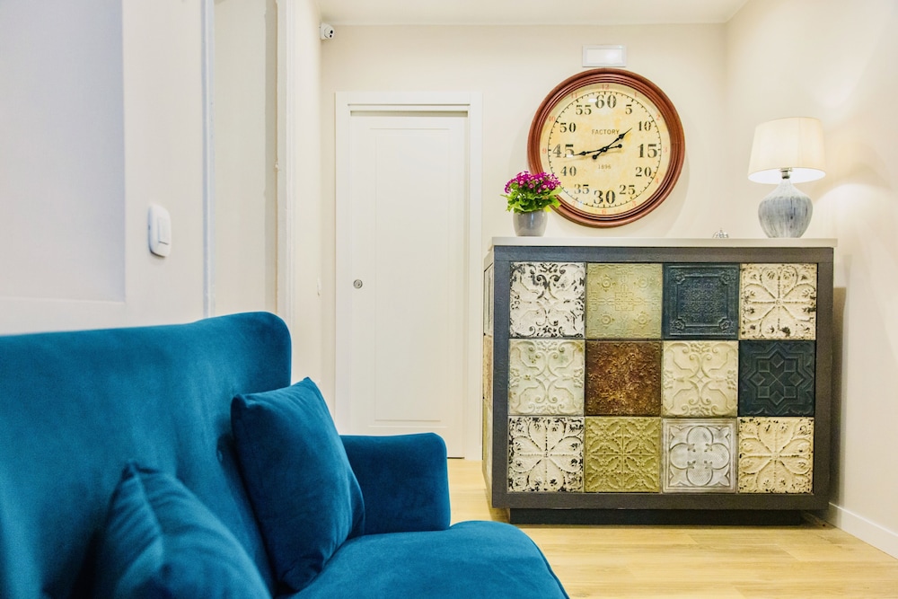 Bellaroto Suite 49/58
