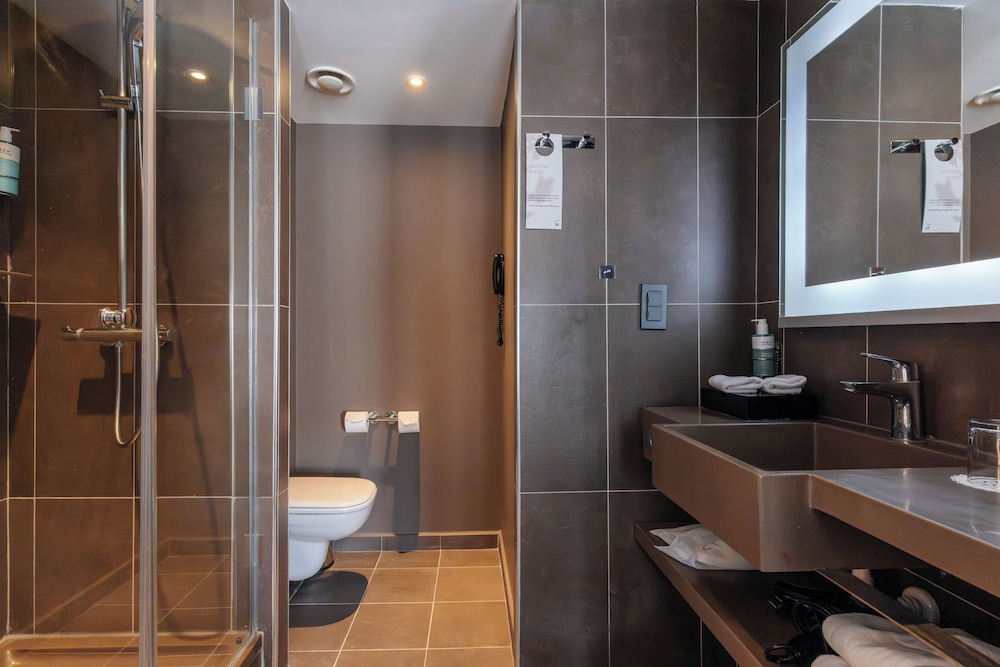 Suite, King Bed