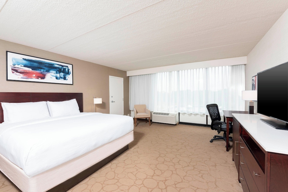 Delta Hotels By Marriott Kalamazoo Conference Center 8/50