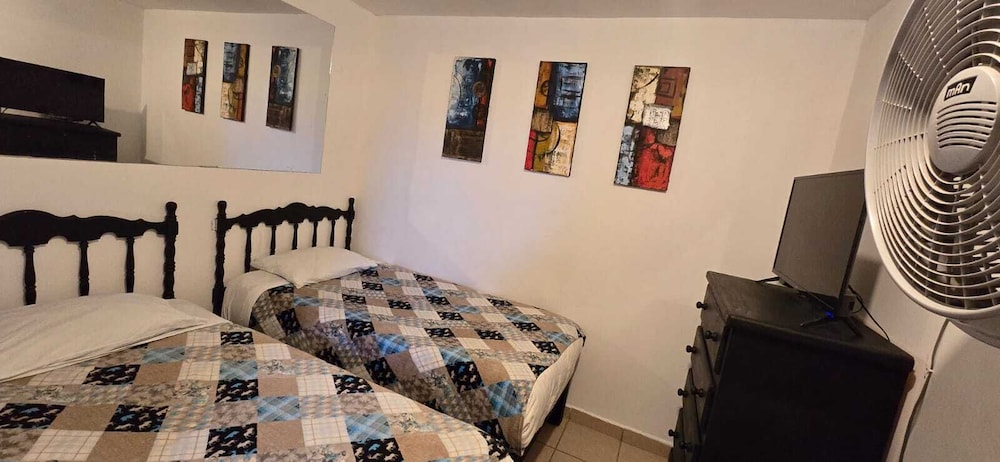 Suites Ejecutivas KenZi 51/67