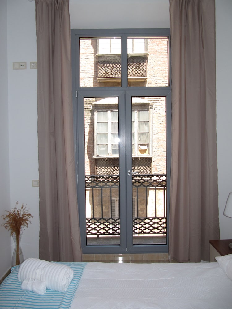 Life Apartments Alameda Colon 8/58