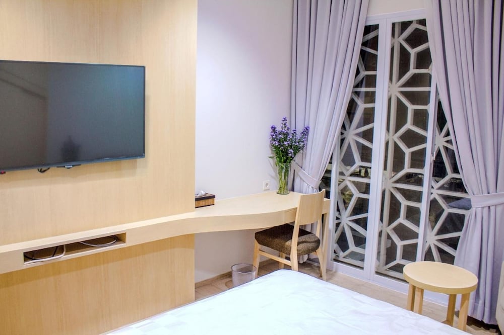 Mk House Scbd 15/26