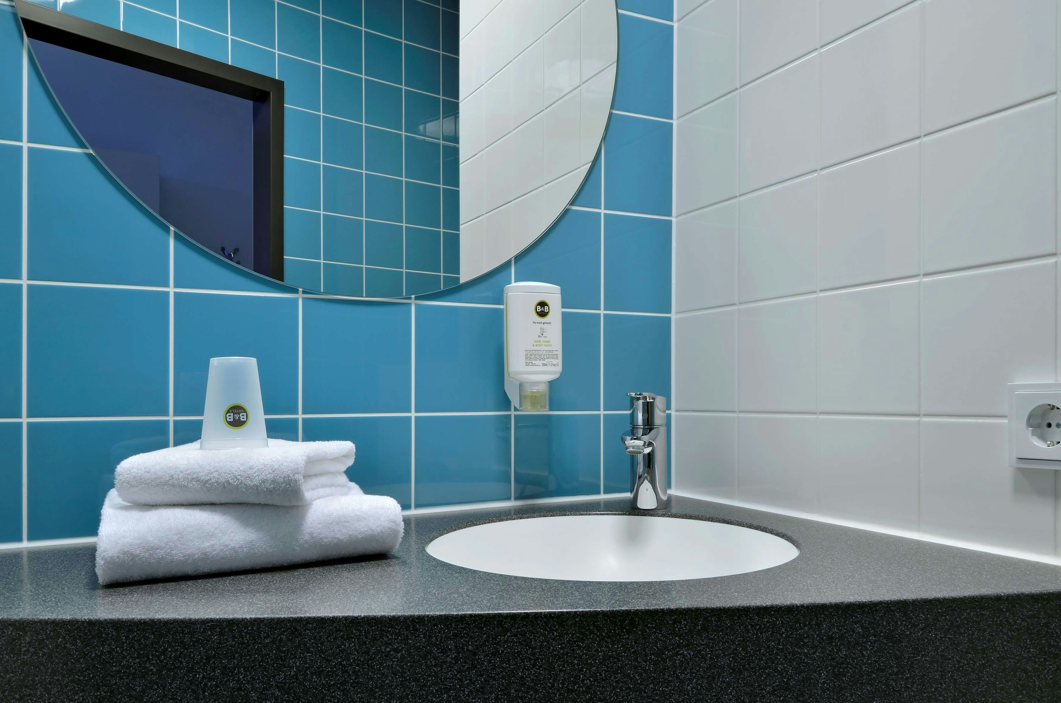 B&B Hotel Munster Hafen 22/23